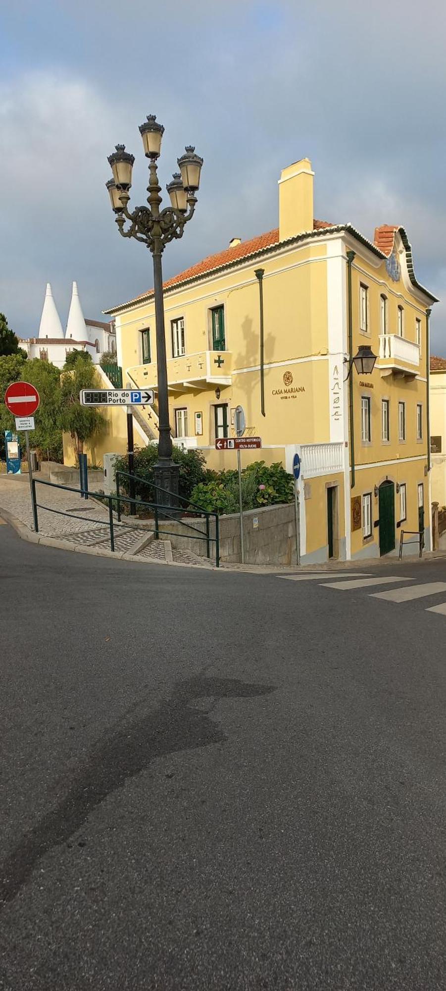 Casa Mariana 2 - Viver A Vila Sintra Exteriör bild