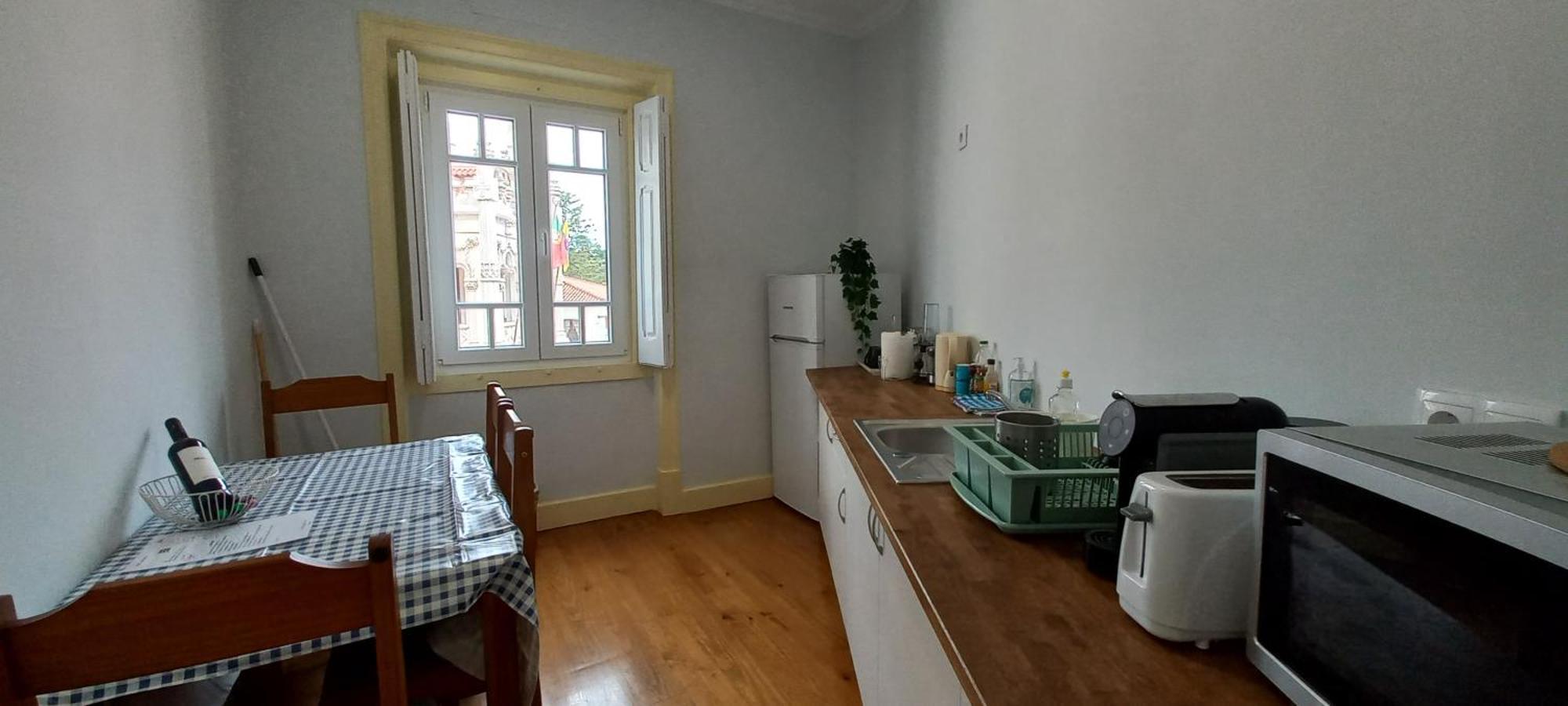 Casa Mariana 2 - Viver A Vila Sintra Rum bild