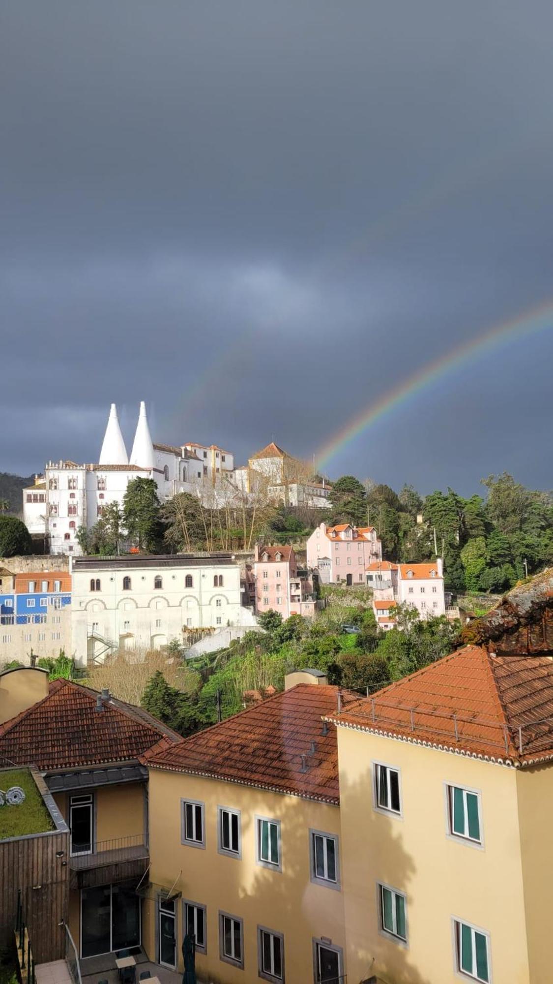 Casa Mariana 2 - Viver A Vila Sintra Exteriör bild